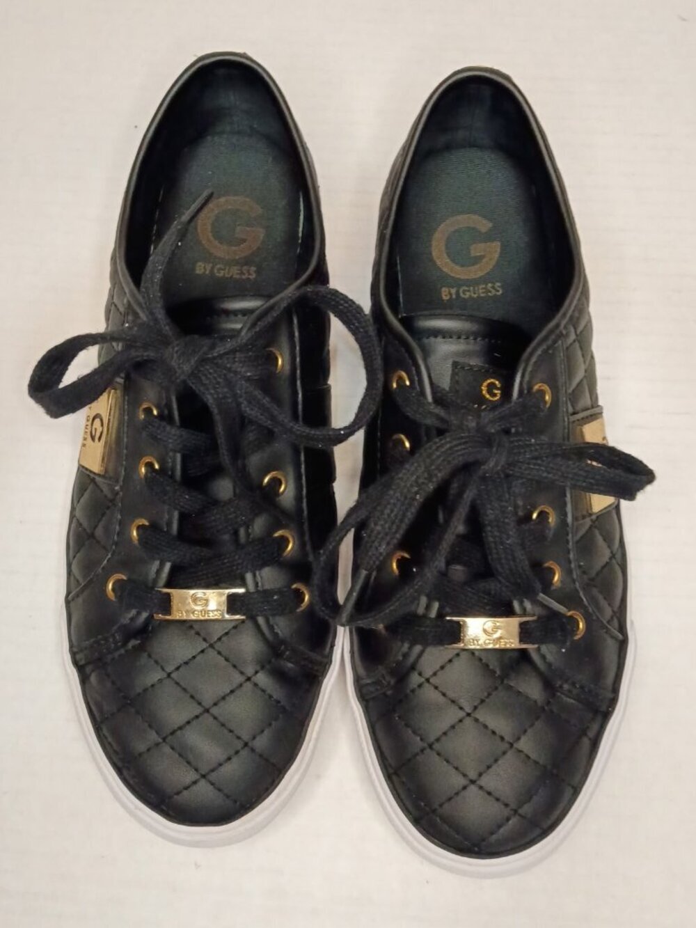 G by GUESS Black Quilted Faux Leather Sneakers With Gold Hardware Size 9M